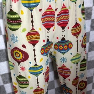 O/S retro print ornament, holiday leggings cream